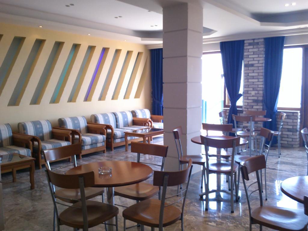 De La Plage Hotel Koroni Exterior photo